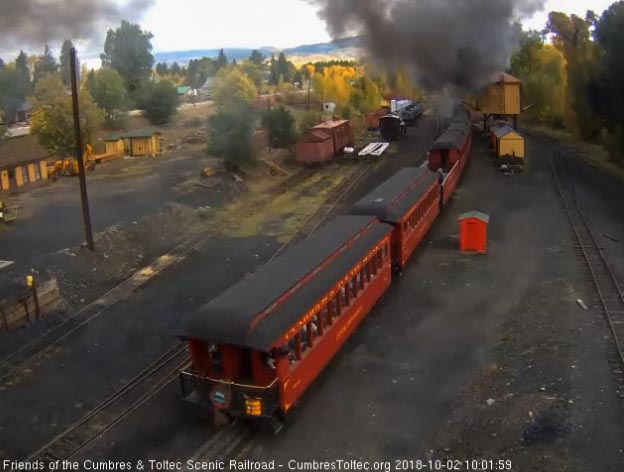 2018-10-02 Parlor Colorado is on the markers this morning.jpg