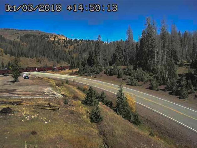 2018-10-03 The Cumbres cam caught the 215 crossing route 17 and I count 5 coaches.jpg