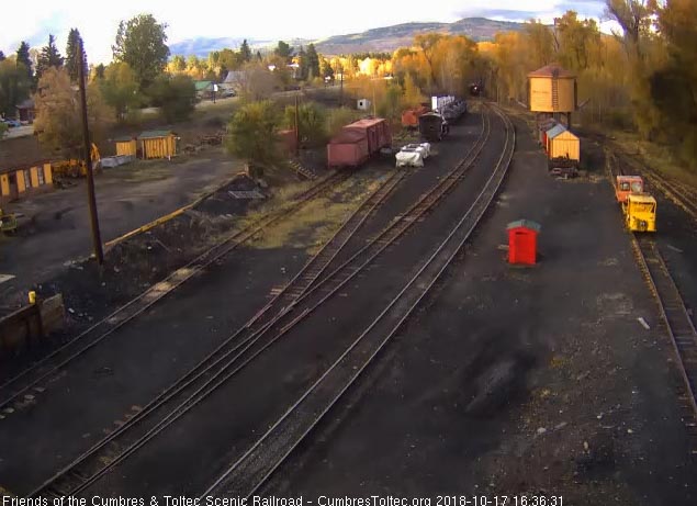 2018-10-17 The 488 leads a 9 car train 215 into Chama.jpg