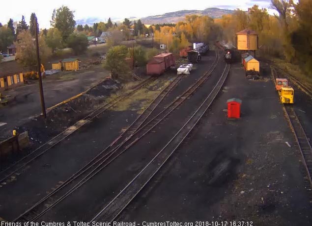 2018-10-17 The 488 comes past the tank.jpg