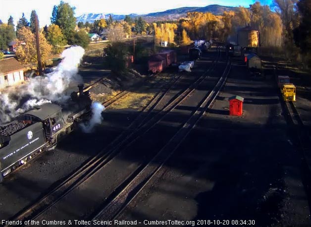 2018-10-20 The 463 is getting ready to back away from the coal dock as 488 gets water from the main side of the tank.jpg