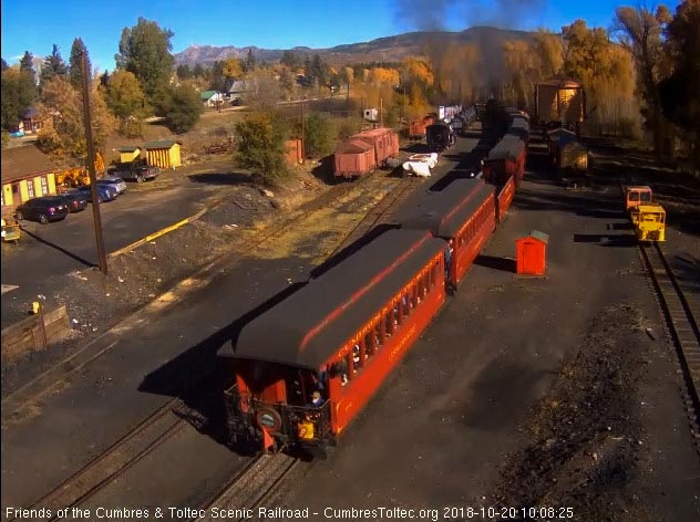 2018-10-20 The parlor Colorado is on the markers and one passengers is sitting on the step box enjoying his ride.jpg