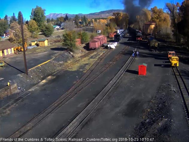 2018-10-21 The parlor New Mexico is passing the tank as a couple of fans watch.jpg