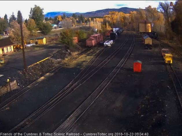 2018-10-23 Also takes on water but not coal.jpg