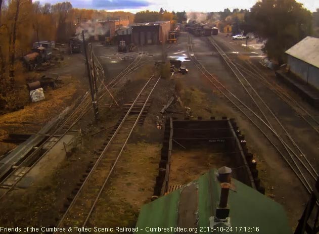 2018-10-24 Now headed toward the south end of the yard.jpg