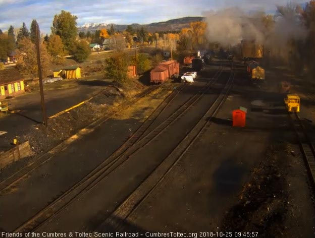 2018-10-25 The train is exiting the yard.jpg