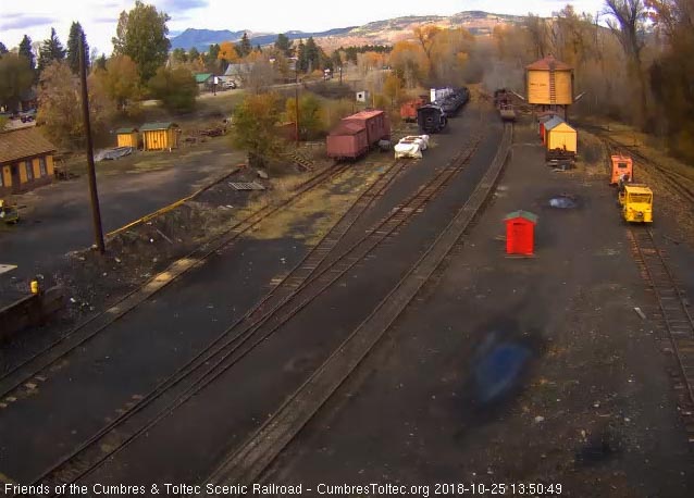 2018-10-25 The 484 comes back into Chama with its little train.jpg