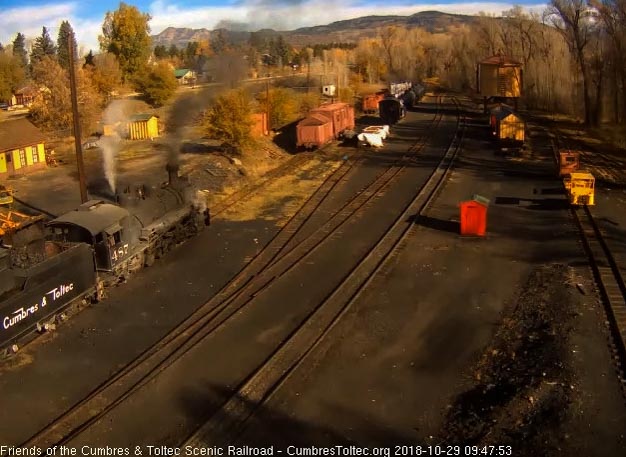 2018-10-29 The bunker of the 487 is being filled for the day's duties on ballast train.jpg