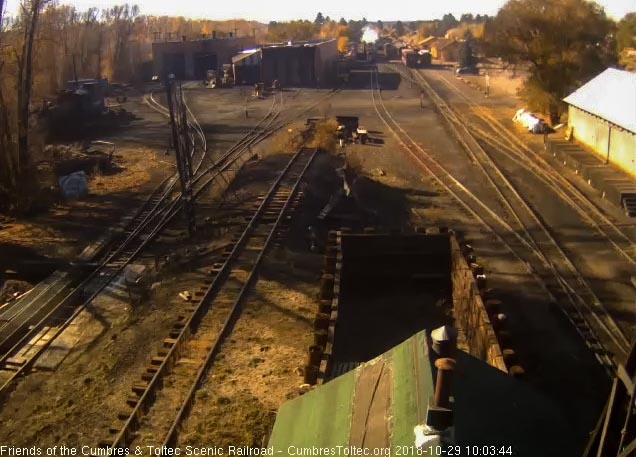 2018-10-29 They are headed down to the south end of the yard where the hoppers will be filled with ballast.jpg