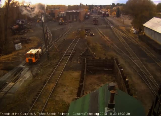 2018-10-30 The 487 is back at the house as the speeder backs to its parking place.jpg