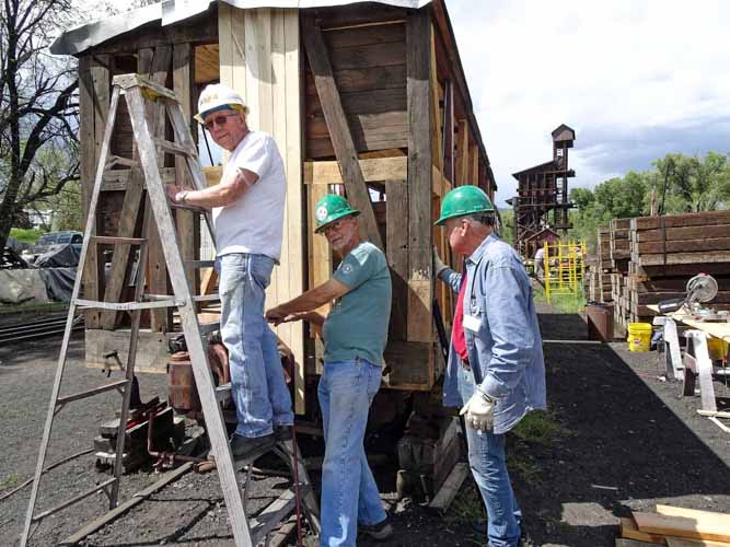 2019.06.18 New roof material is going on the boxcar 5553 (1 of 1).jpg