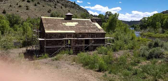 2019.06.24 A look at the outside of the pumphouse with the Los Pinos river  (1 of 1).jpg