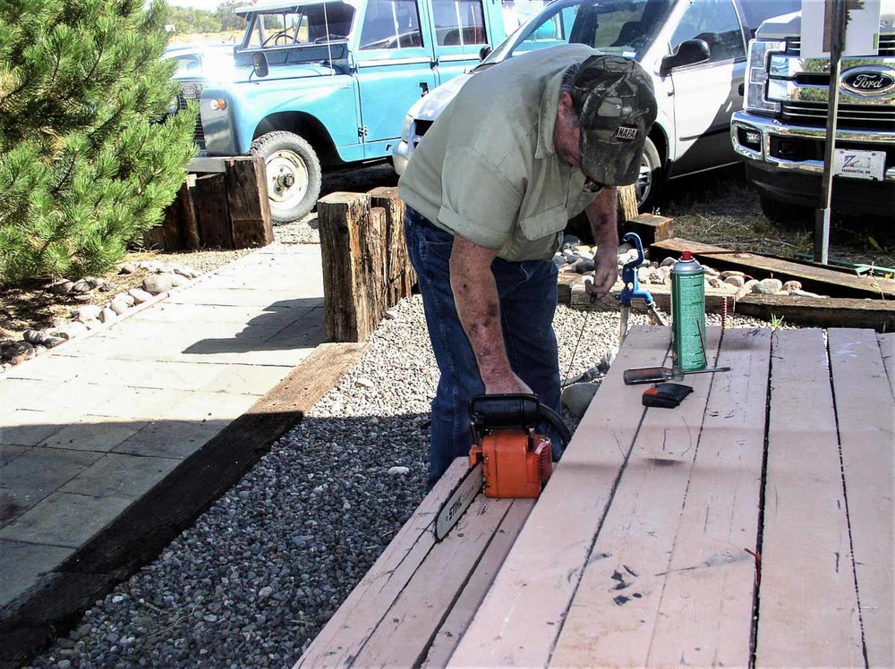 2019.09.24 g Gertting the chain saw ready for work (1 of 1).jpg