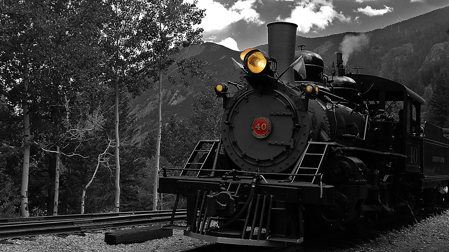 locomotive40thumbnail.jpg