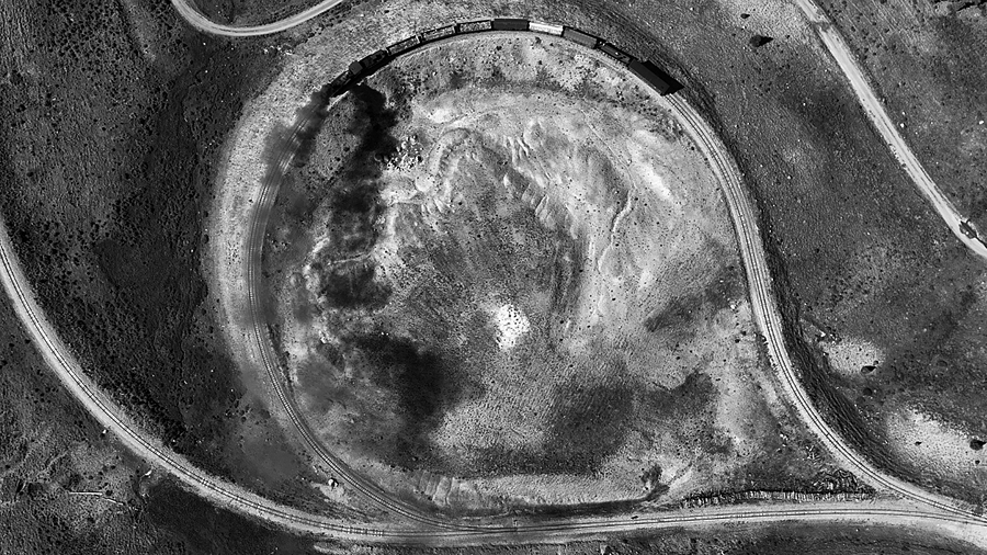 aboveosierloop09-03-22schoolthumbnailBW.jpg