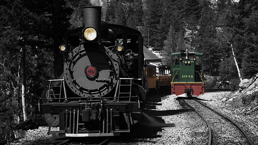 locomotive40thumbnail.jpg