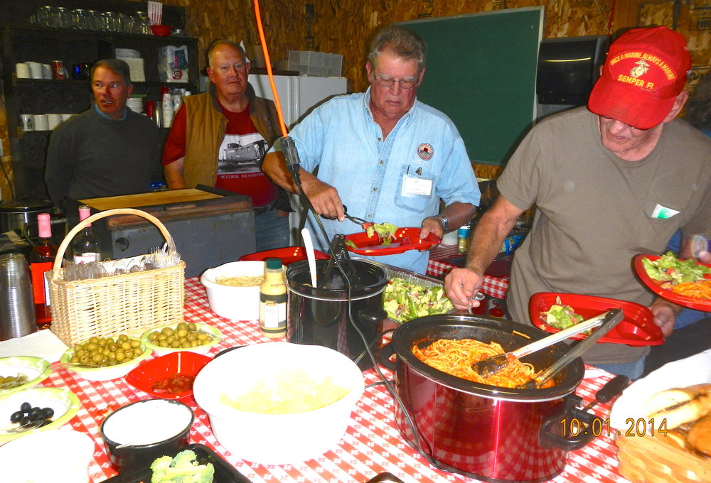 Friends  Spagetti Dinner at Mogote .JPG