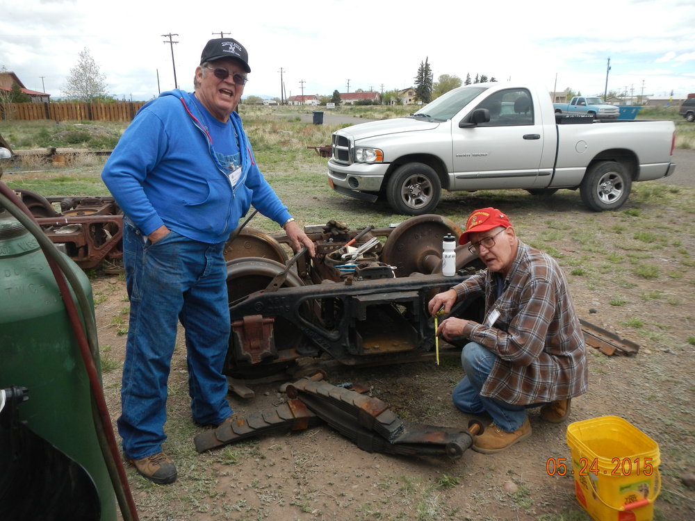 stock car trucks mde out of scrap parts from the swmp.JPG