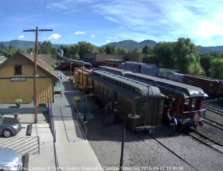 The hi ball is given for train 216 to depart Chama 8.7.15.jpg