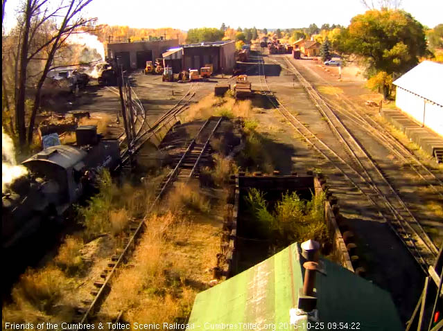 10.26.15 The first locomotive of the day gets service.jpg