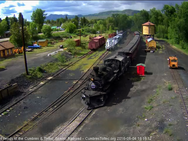 6.4.16 489 brings 7 car train 215 into the Chama yard.jpg