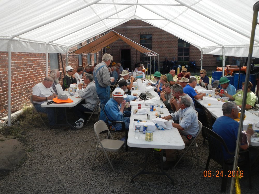 Lunch under the new canopy.jpg