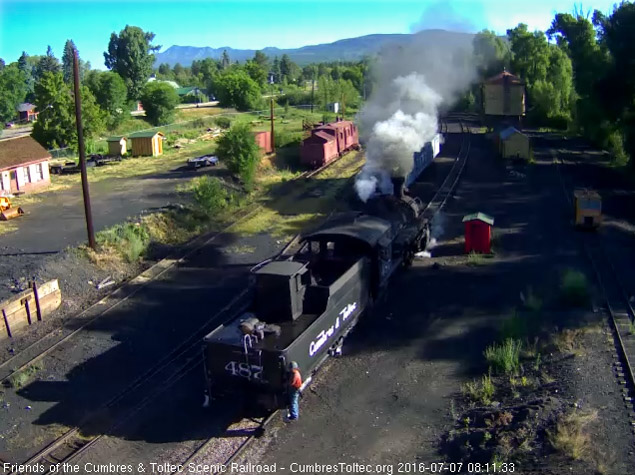 7.7.16 487 backs down the main on its way to the coal dock.jpg